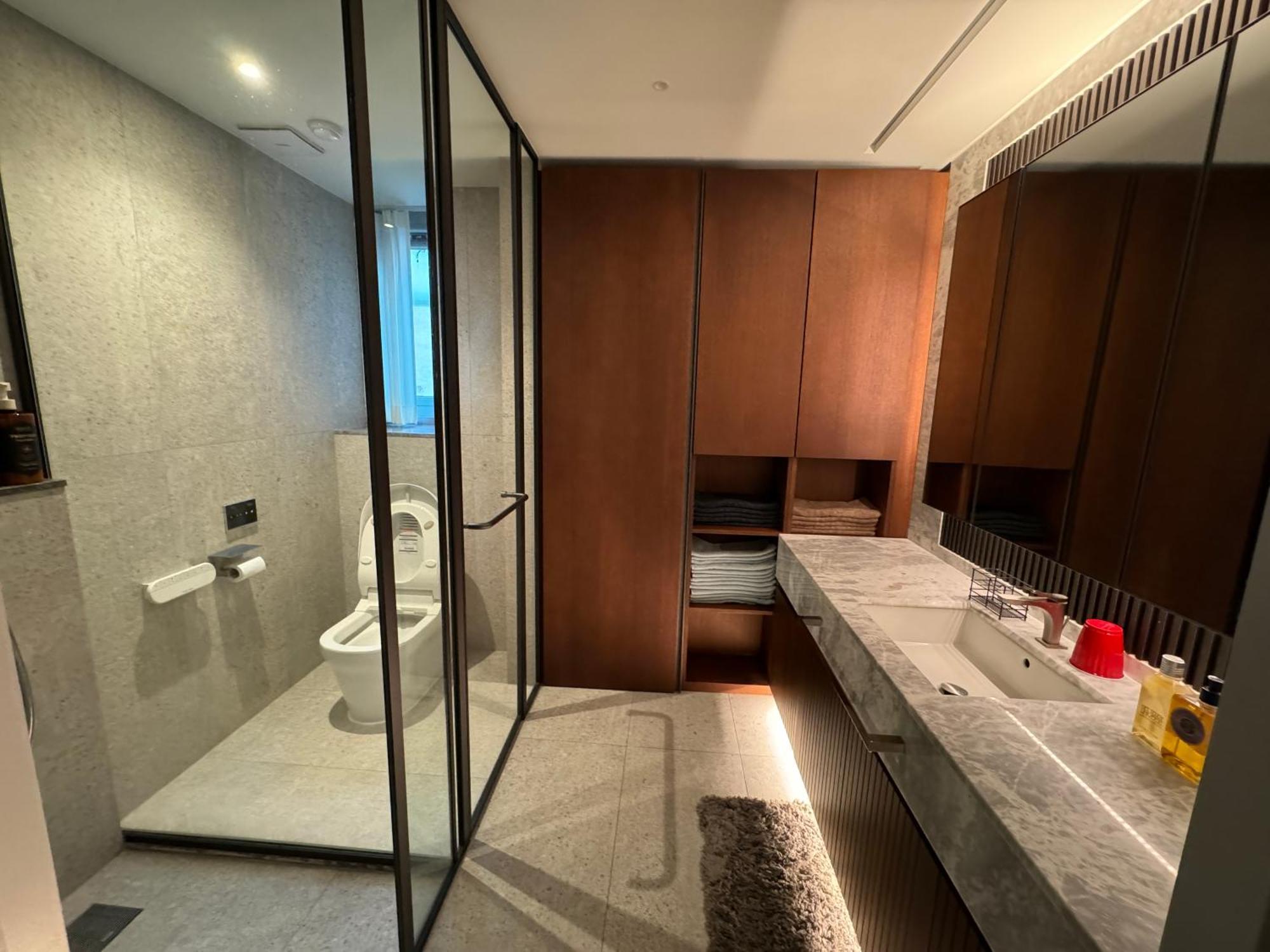 Apartment Gangnam Cheongdam - Free Wifi, Max 6pax *